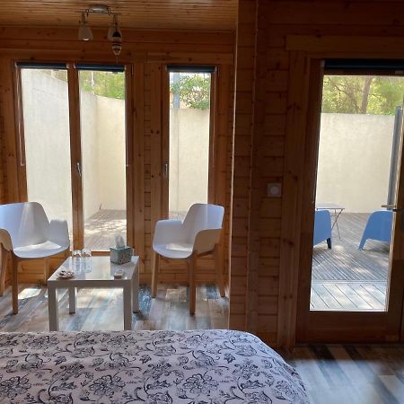 Chalet De La Source Rognac Luaran gambar